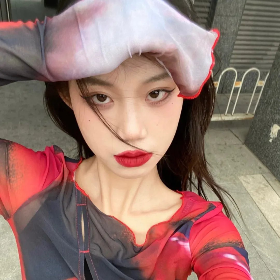 我救你命,你背刺我